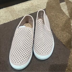 TIME AND TRU-Women's Perforated Slip-On Sneakers